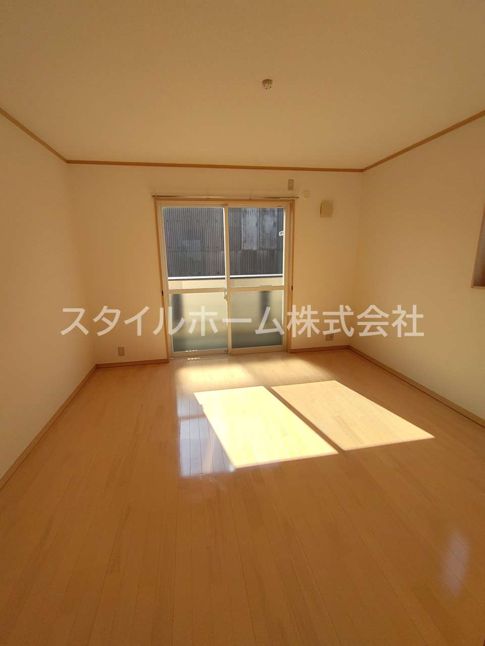 ポピュレールの居間・リビング|別部屋写真です。