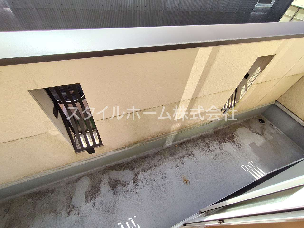 ポピュレールのバルコニー|別部屋写真です。