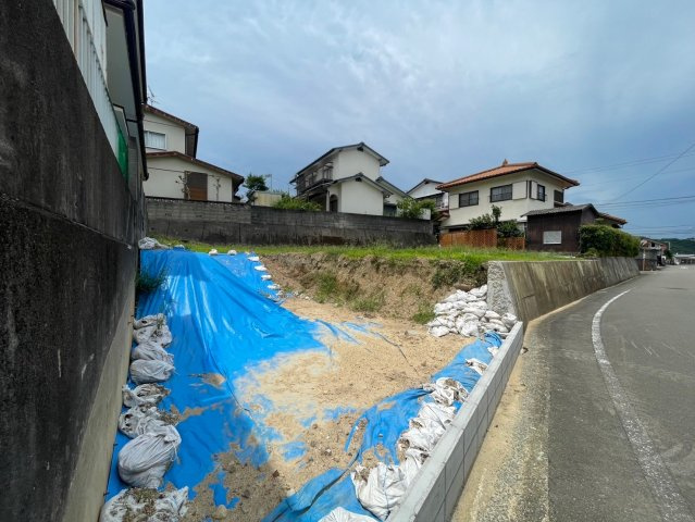 伊予郡砥部町北川毛売土地の周辺