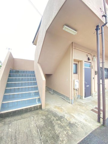 霜月荘のエントランス