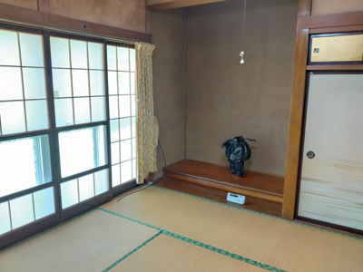 【和室】 | 岡谷市上ノ原 中古住宅④ | 1階西側 和室6帖