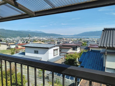 【バルコニー】 | 岡谷市上ノ原 中古住宅④ | ベランダ