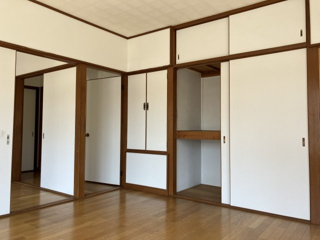 【洋室】 | 古井戸邸