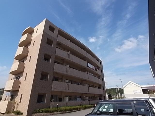 リュイール桃山台の外観
