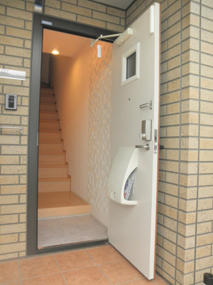 【玄関】 | サニーサイド聖蹟Ⅱ