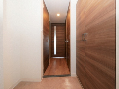 【玄関】 | スペーシア日本橋東