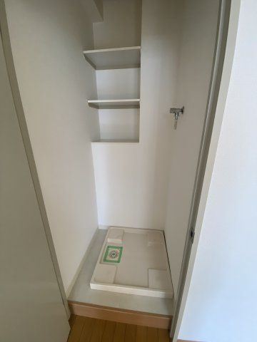 【内装】 | ヴェローノ新大阪南 | 室内洗濯機置場