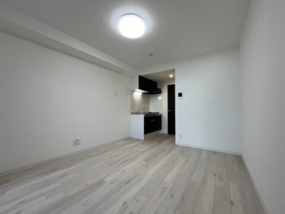 【内装】 | ジーメゾン春日部豊町 | こちらの居間で趣味の時間をお楽しみください