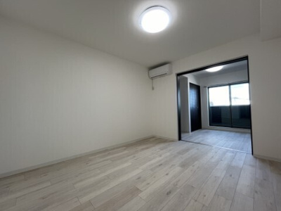 【居間・リビング】 | ジーメゾン春日部豊町 | ゆったりとした居間です