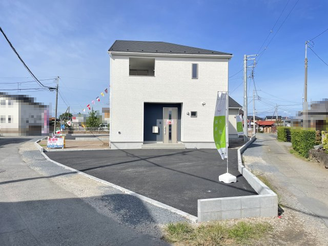 藤岡市藤岡第4（全2棟）1号棟の前面道路含む現地写真|建物完成済みでございます。お部屋のご内覧可能でございます。お気軽にお問合せ下さいませ(^▽^)/