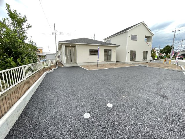 藤岡市藤岡第4（全2棟）2号棟の外観|外観は落ち着いています