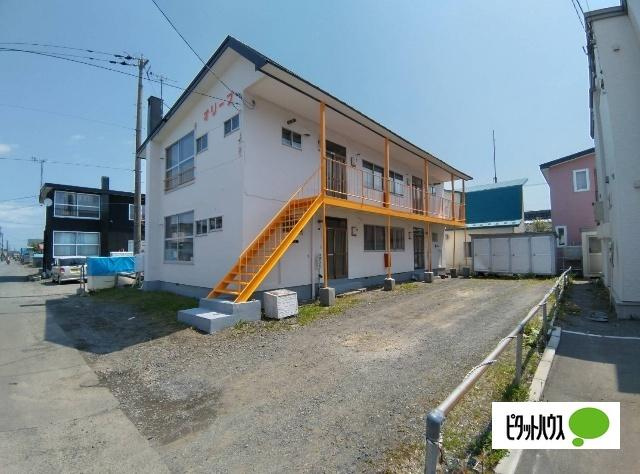釧路市愛国東３丁目のアパートの外観