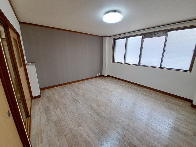 エルム里中の寝室