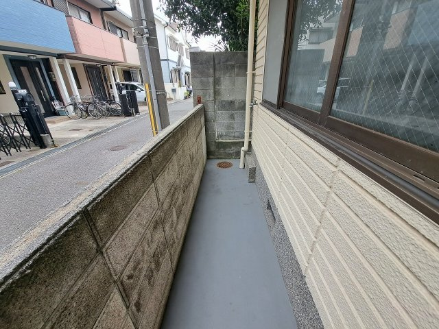 エルム里中のバルコニー