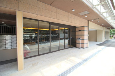 【エントランス】 | エールグラン豊中本町