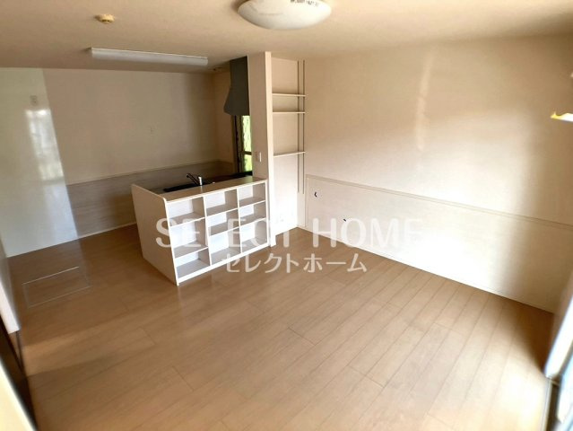 【居間・リビング】 | 伊賀新町戸建貸家B棟 | 使いやすいリビングです同型タイプ