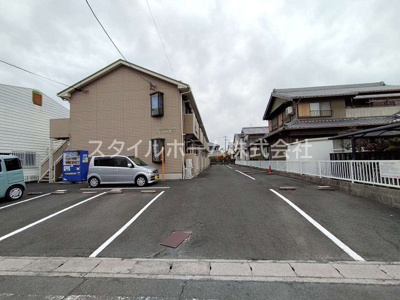 【駐車場】 | コーポラスE