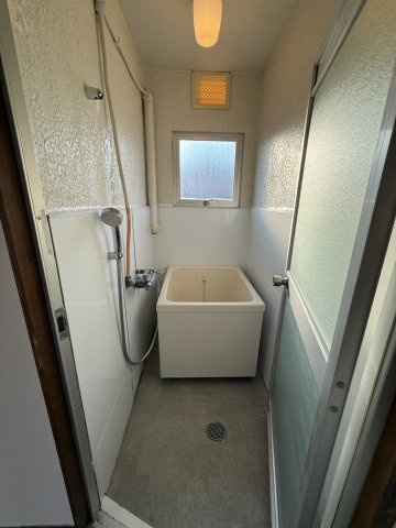 シックス　マイル　ブリッジの洗面所|イメージ203号室の写真（反転あり）