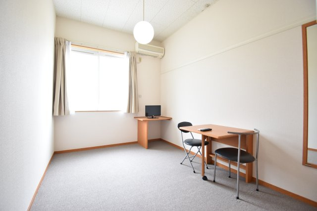 Du SOLEILの居間・リビング