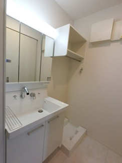 【洗面所】 | グラン カナル