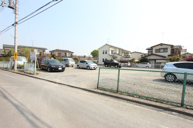 柿ノ木パーキングの駐車場