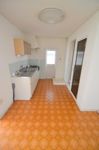 小松ビル２の居間・リビング