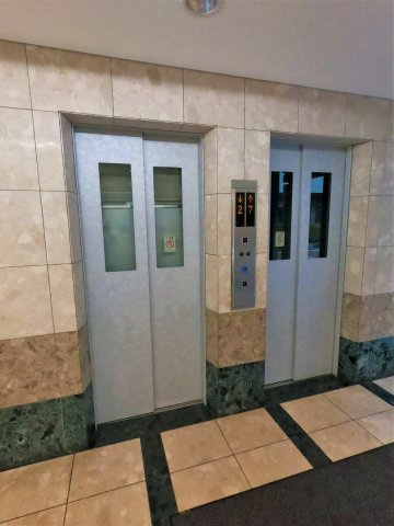 ●徒歩圏内に２沿線利用可能●２階部分東向き３ＬＤＫ住戸●宇治黄檗パーク・ホームズのその他共用部分|エレベーター