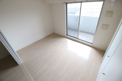 【洋室】 | レジデンス久宝寺