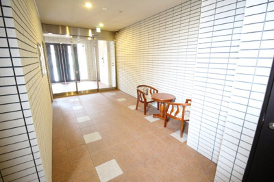 【エントランス】 | レジデンス久宝寺