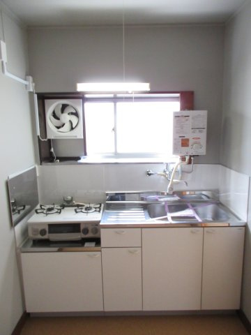 白妙町２丁目マンションのキッチン|白妙町２丁目マンション