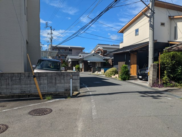 居相二丁目中古戸建の前面道路含む現地写真