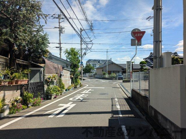 居相2丁目の中古のおうち　松山市居相2丁目中古戸建の周辺