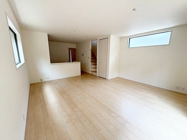 深草願成町2区画　１号地の居間・リビング