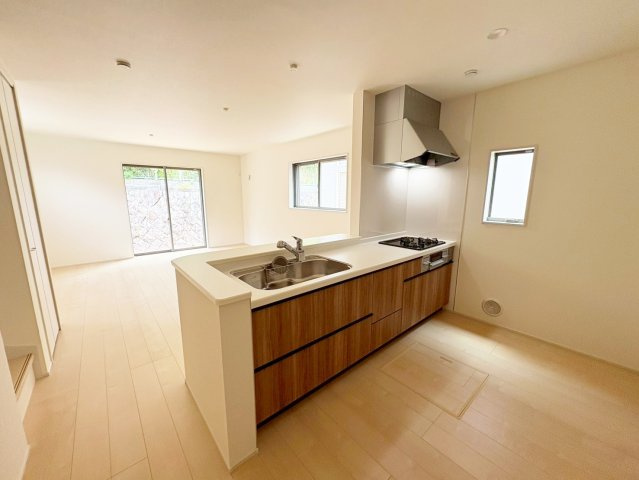 深草願成町2区画　１号地のキッチン