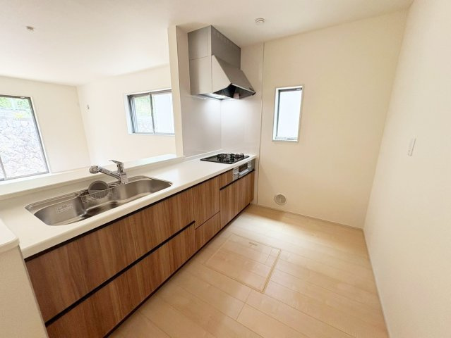 深草願成町2区画　１号地のキッチン