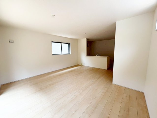 深草願成町2区画　１号地の洋室