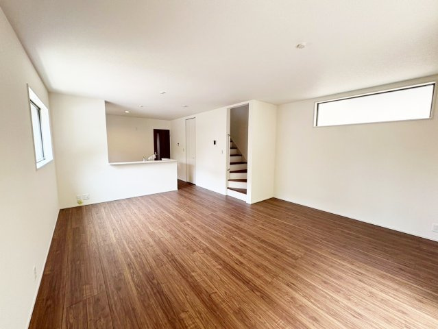 深草願成町2区画　２号地の居間・リビング