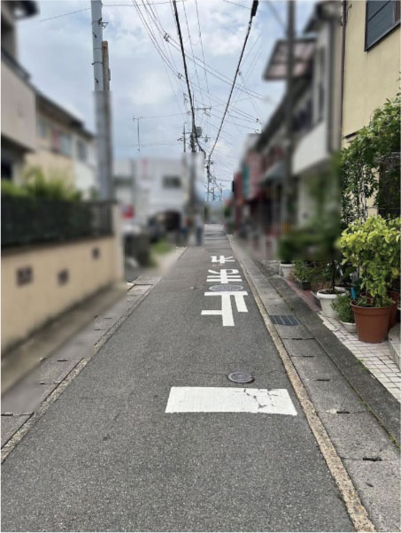 向島庚申町の前面道路含む現地写真