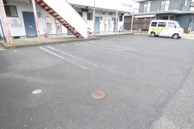 【駐車場】 | エステート野原 | カースペースがあります
