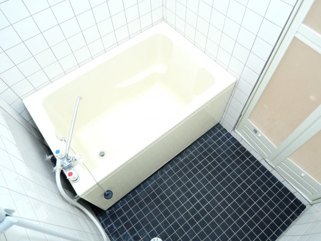 大原マンションの浴室