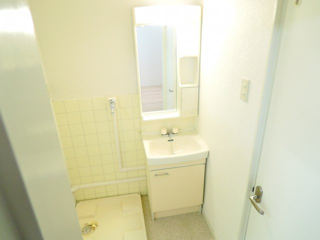 大原マンションの洗面所