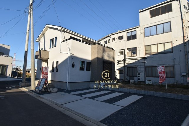 いろどりアイタウン　那珂市杉　23-P1　3の駐車場|並列駐車可能なカースペースを確保。毎日のお車の出し入れがストレスなく行えます！
内覧可能です。ご予約はHPから、またお電話でも、お気軽にどうぞ。