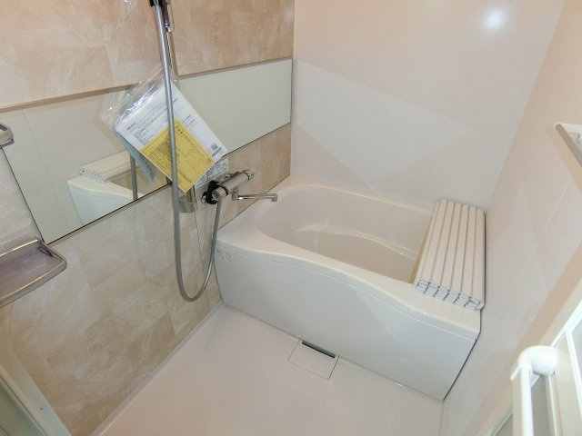 アイビーハイツの浴室