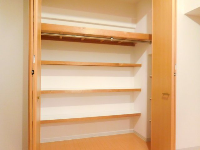 ラ・メゾン甲燿の収納