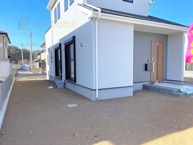 坂東市沓掛23-P1　新築戸建て　15号棟の庭|広々としたお庭！お子様の遊び場やガーデニングスペースに♪