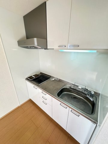calme court津之江C棟のキッチン