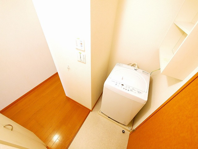 レオパレスハートフル西大寺の設備|浴室乾燥付きです