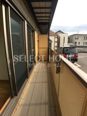 【バルコニー】 | レトア仲田 | 開放的で明るい空間を演出してくれるバルコニーです