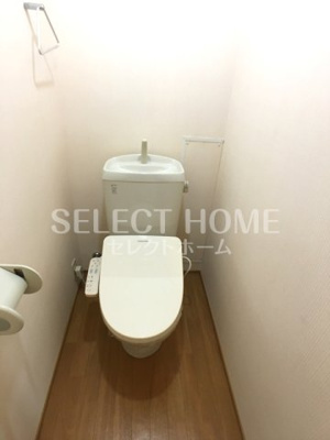 【トイレ】 | レトア仲田 | 落ち着いた色調のトイレです