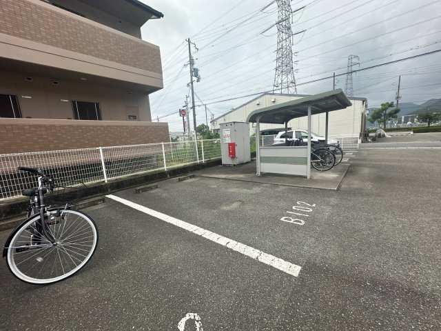 フォレストＫ　Ｂの駐車場